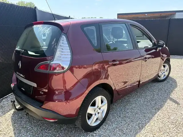 Renault Scenic view 6