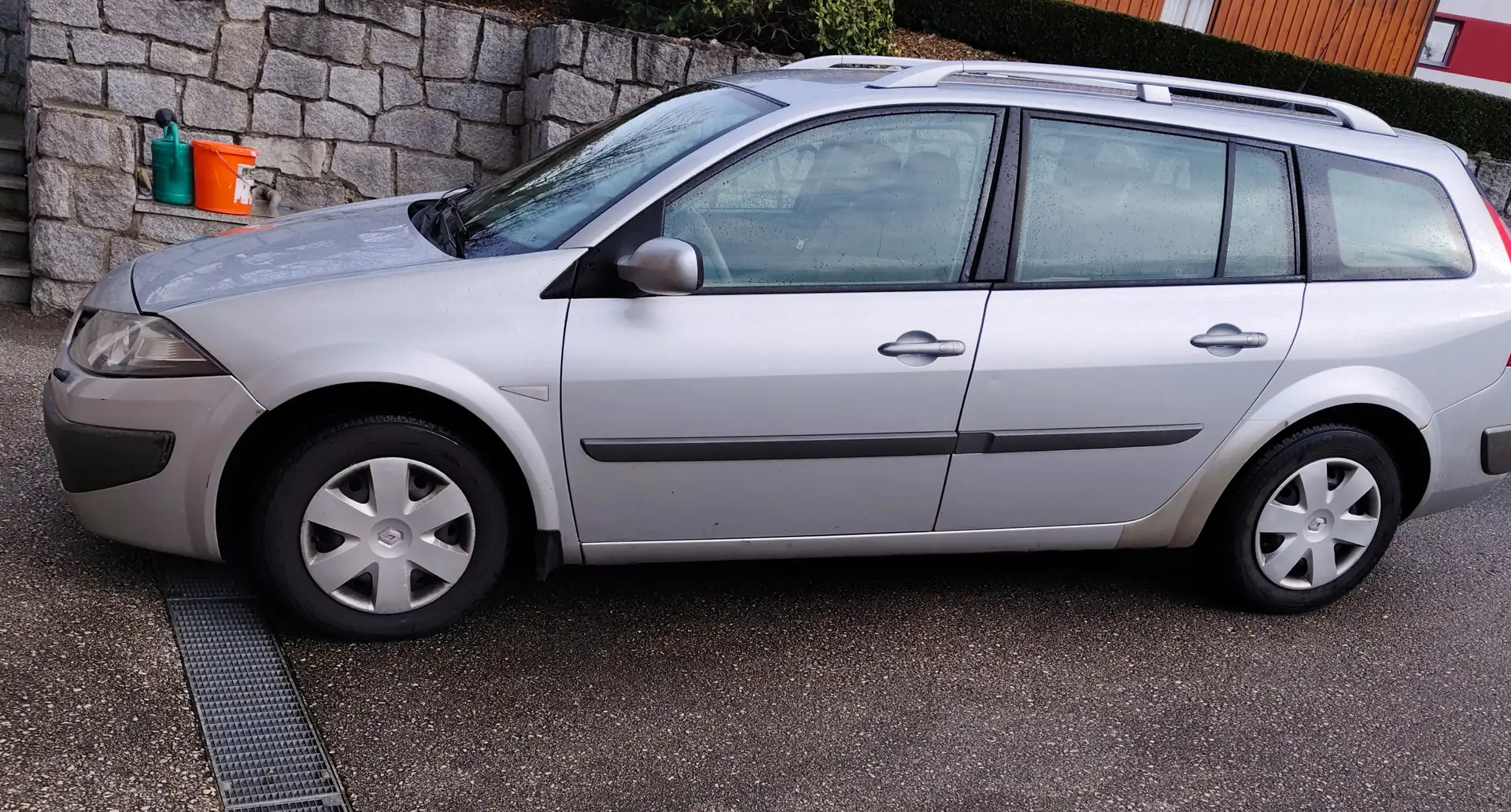 Renault Megane Mégane Grandtour Privilège 1,9 dCi Privilège Silber - 1