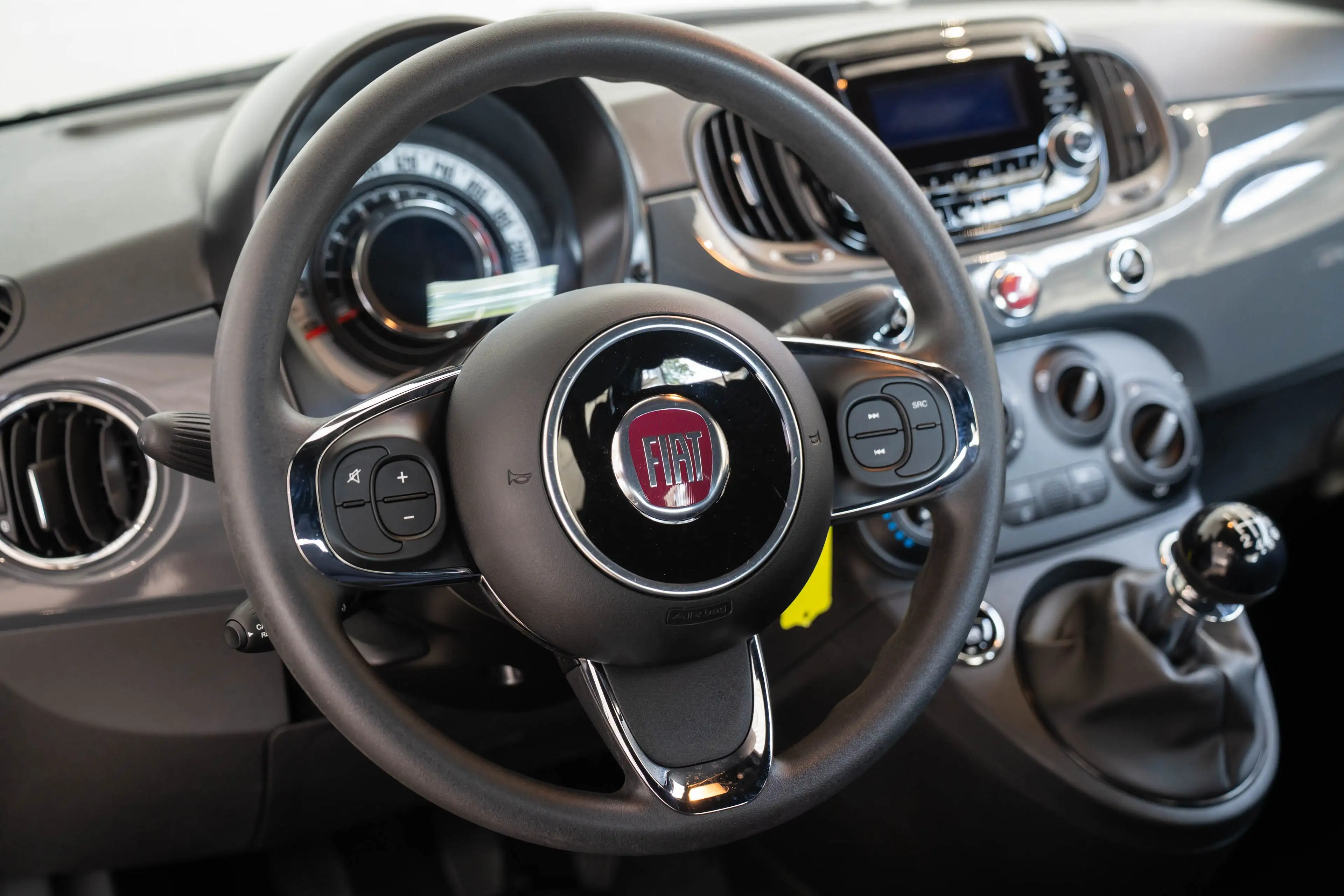 Fiat 500 1.0 Hybrid Cult | Airco | Elektrische ramen | USB — photo 11