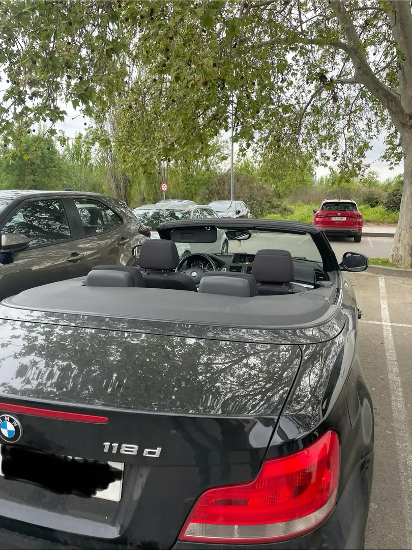 BMW 118 118dA Cabrio - 2