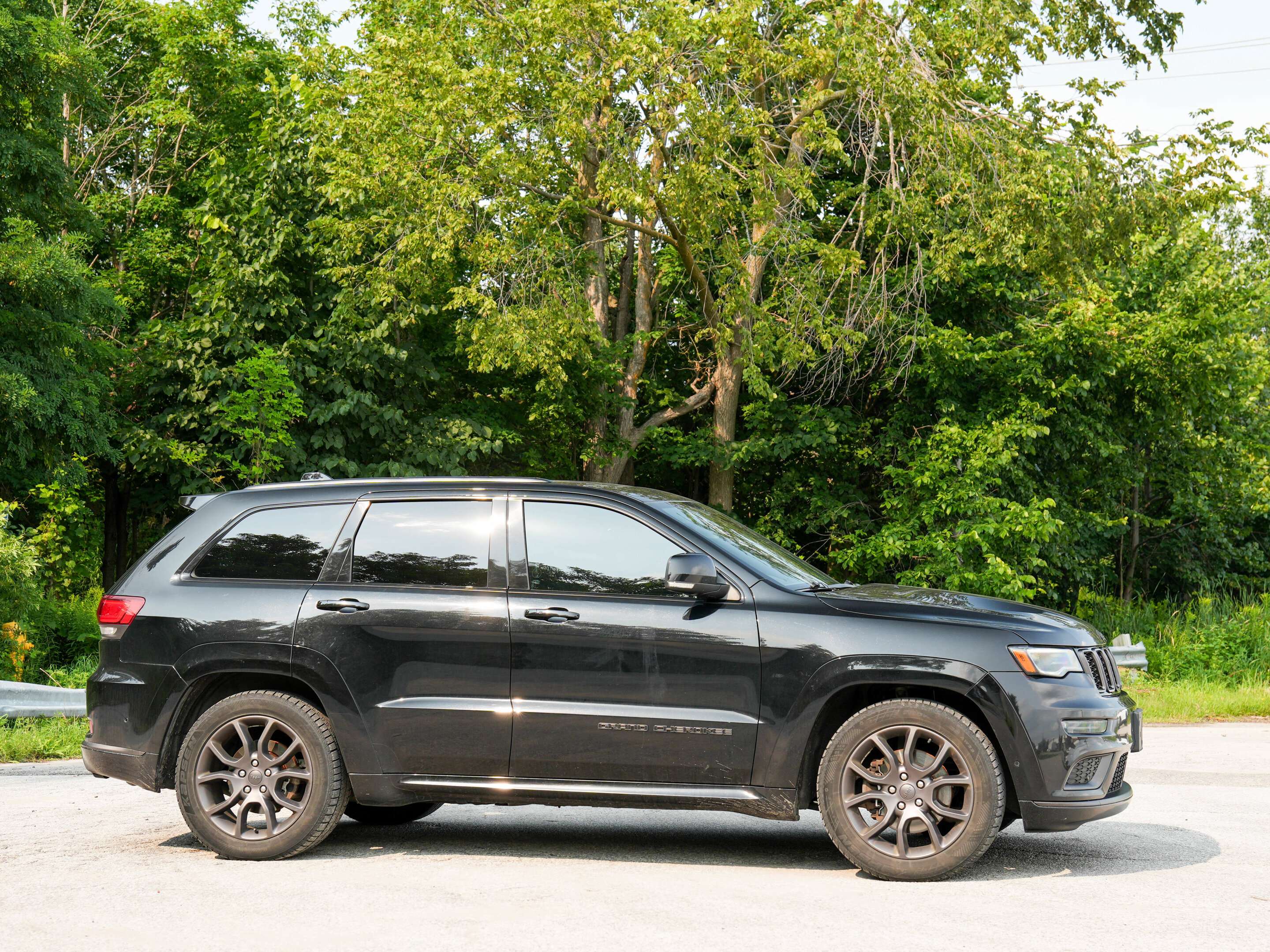 2021 Jeep Grand Cherokee High Altitude- Pano Roof - Cooled / Heated Seats — снимка 1