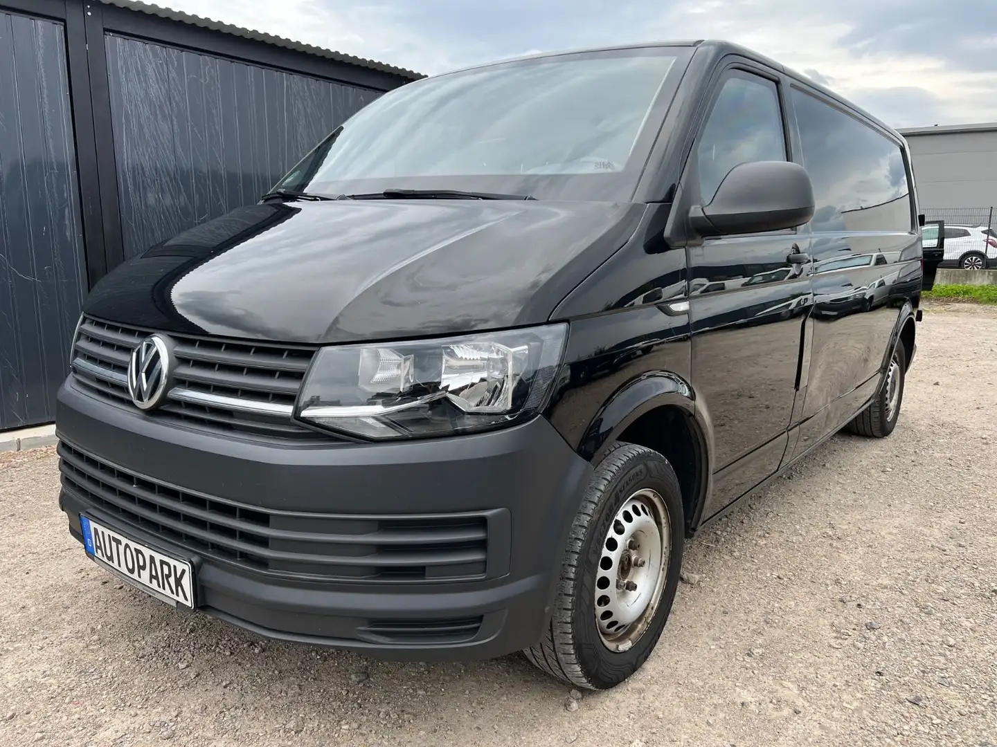 Volkswagen T6 Transporter T6*EURO6*ARMORED*GEPANZERT*ARMOURED*KLIMA*LANG* Schwarz - 1