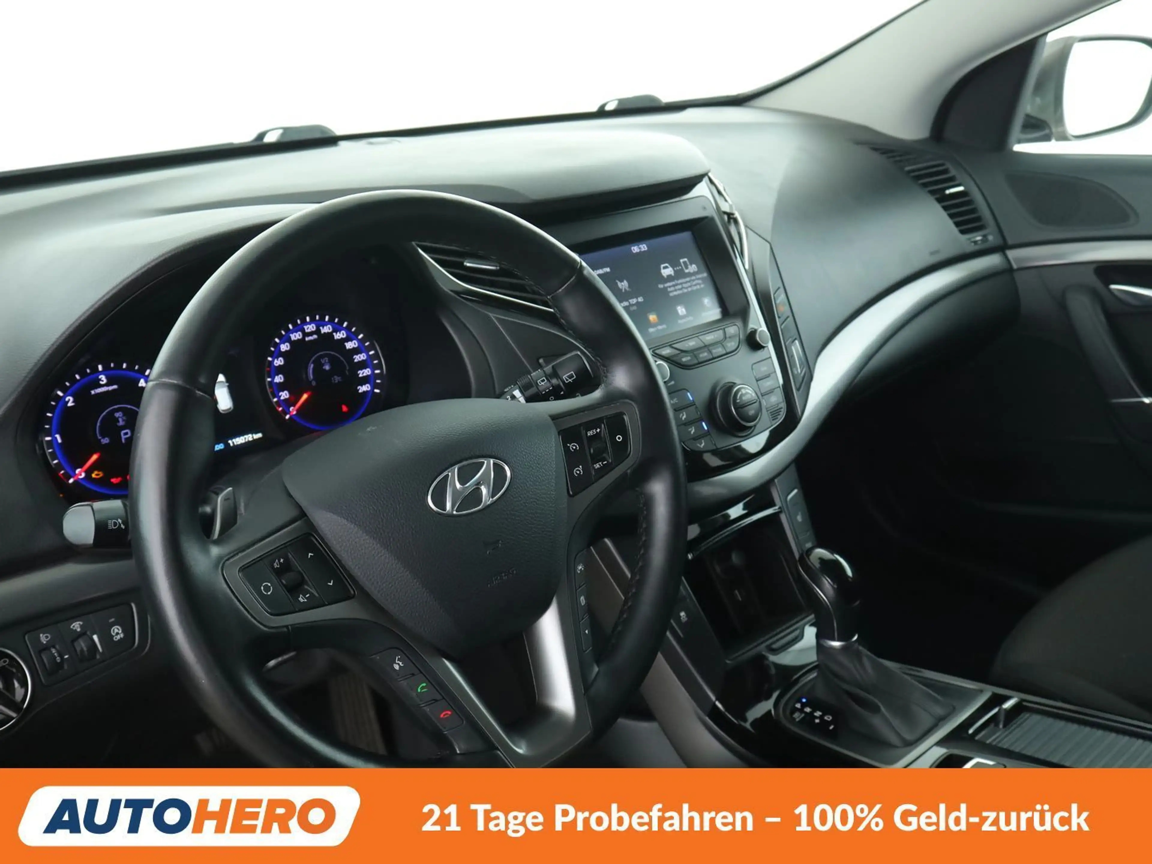 Hyundai i40 1.6 CRDi Space Aut.*TEMP*CAM*PDC*SHZ*ALU*KLIMA* — photo 11