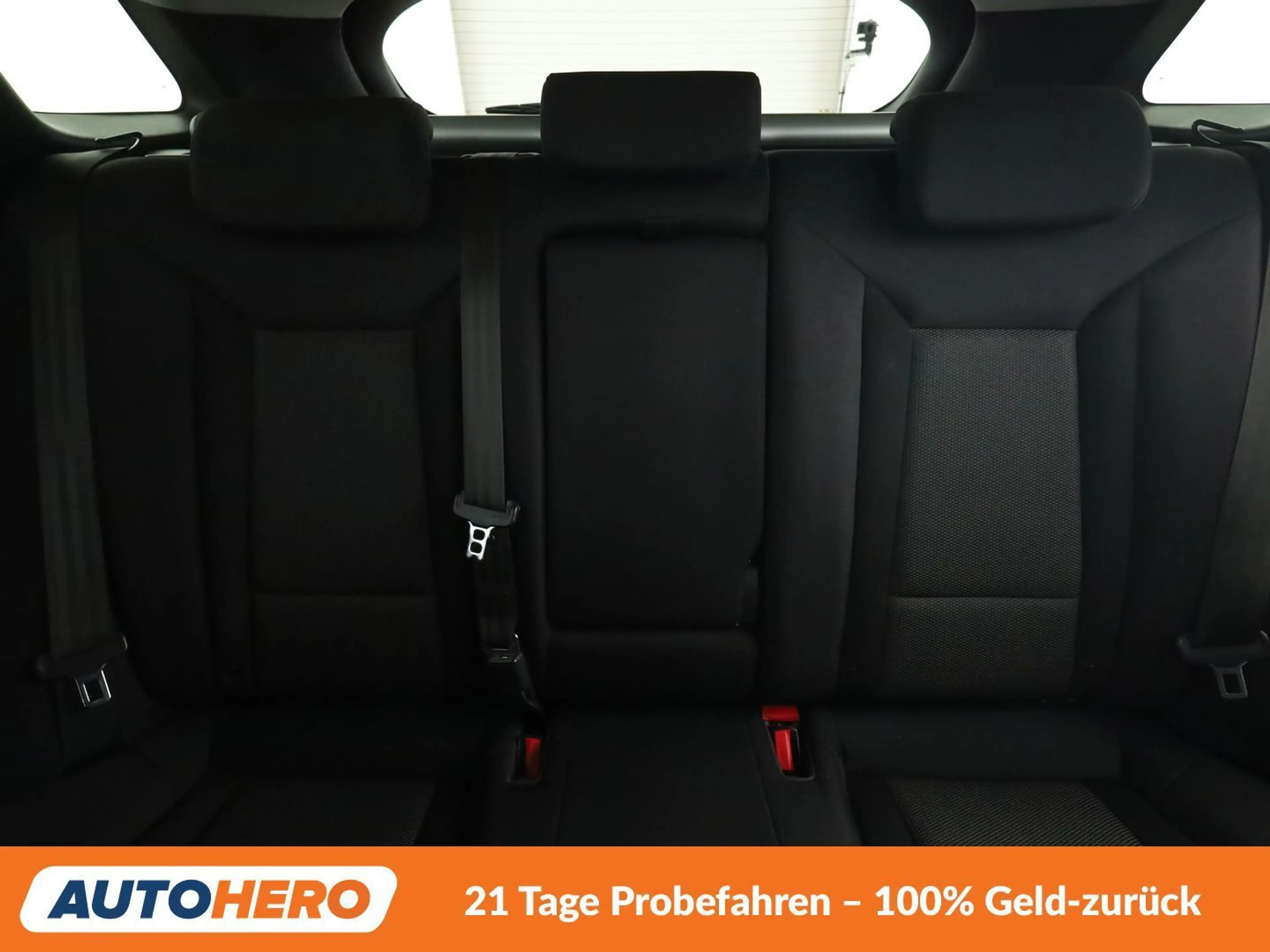 Hyundai i40 1.6 CRDi Space Aut.*TEMP*CAM*PDC*SHZ*ALU*KLIMA* — photo 15