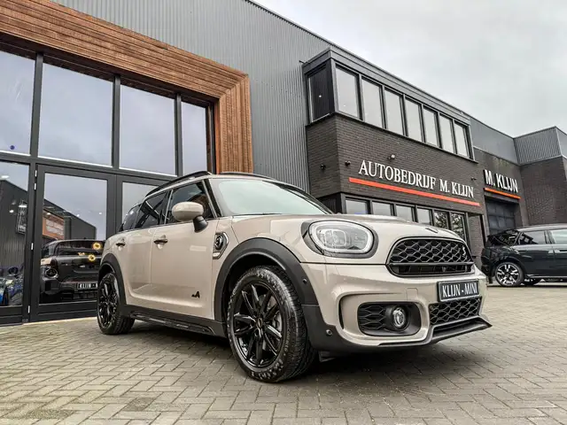 MINI Cooper SE Countryman Mini ALL4 John Cooper Works aut 220pk Rooftopgrey/