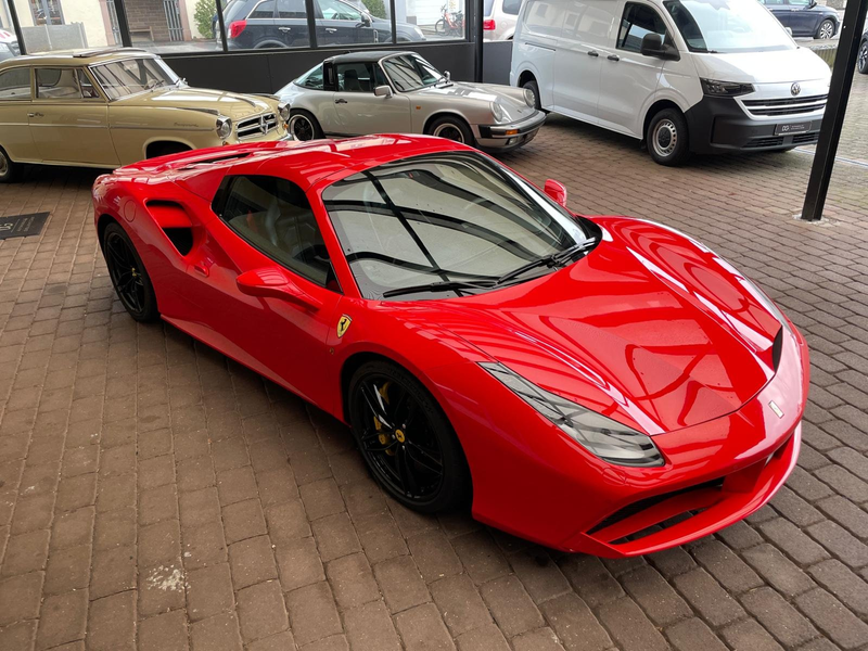 Ferrari 488 Spider Racing-Seats / Titan — photo 4