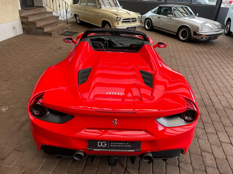 Ferrari 488 Spider Racing-Seats / Titan — photo 7