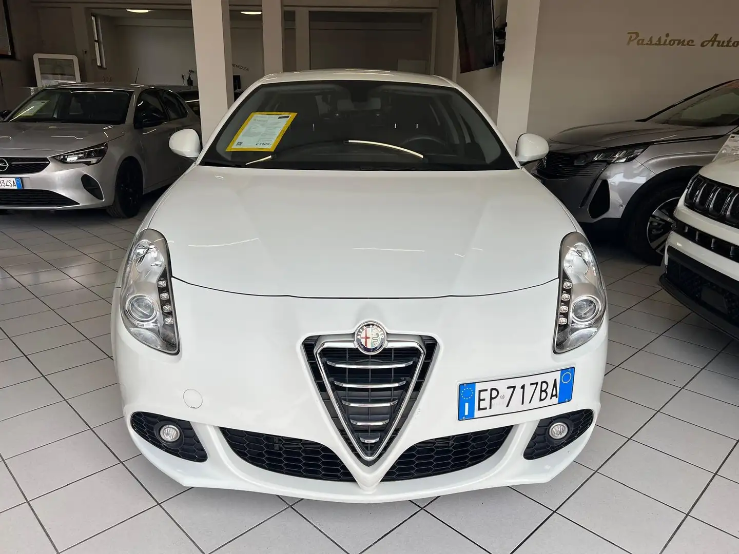 Alfa Romeo Giulietta Giulietta III 2010 1.4 tb 105cv Blanco - 2