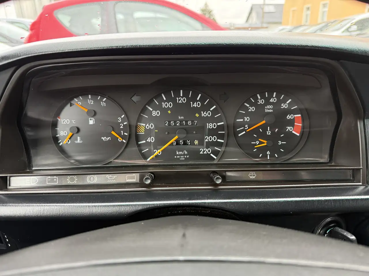 Mercedes-Benz 190 E 1.8, foto 10