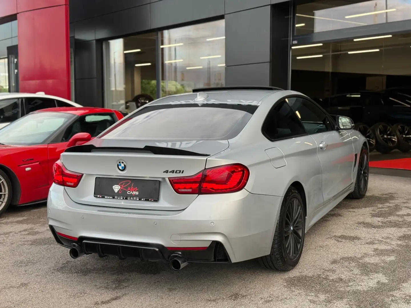 BMW 440 4er- 440 i M Performance Silber - 2