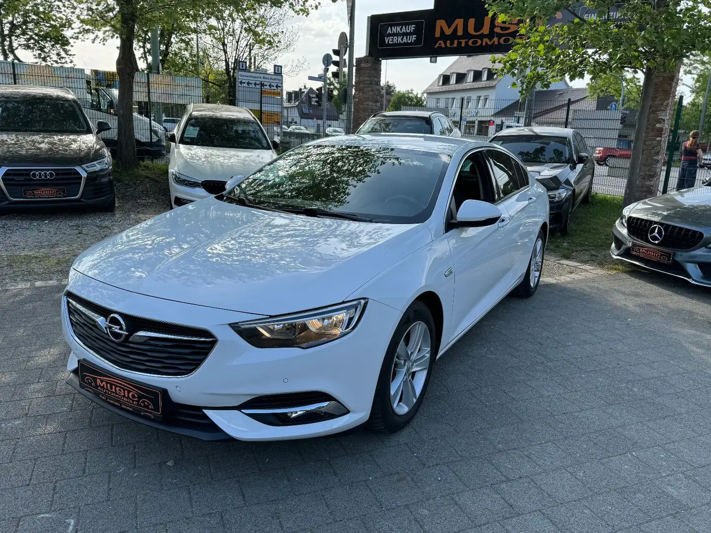 Opel Insignia B Grand Sport Edition/Euro6/Scheckheft Blanc - 1