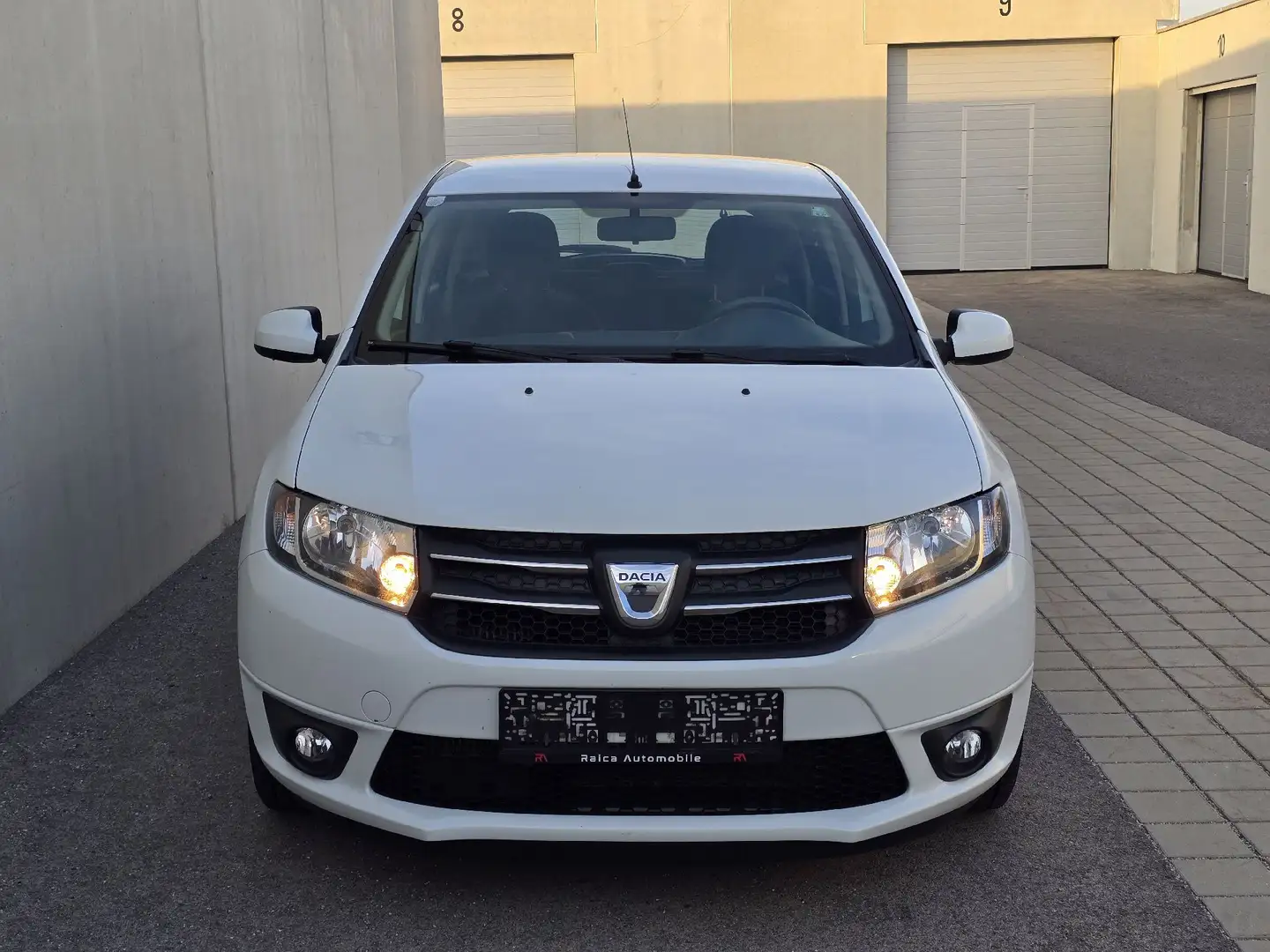 Dacia Sandero Supreme 1,5 dCi *1.Besitz *Klima *Bluetooth *Star Weiß - 2