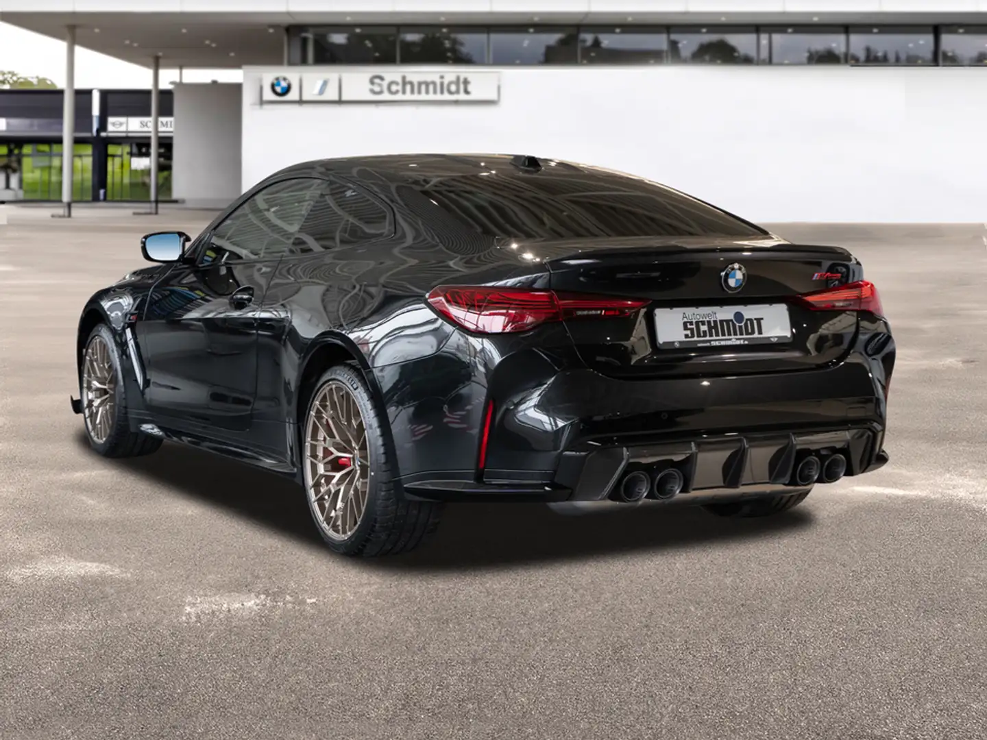 BMW M4 CS Coupé Schwarz - 2