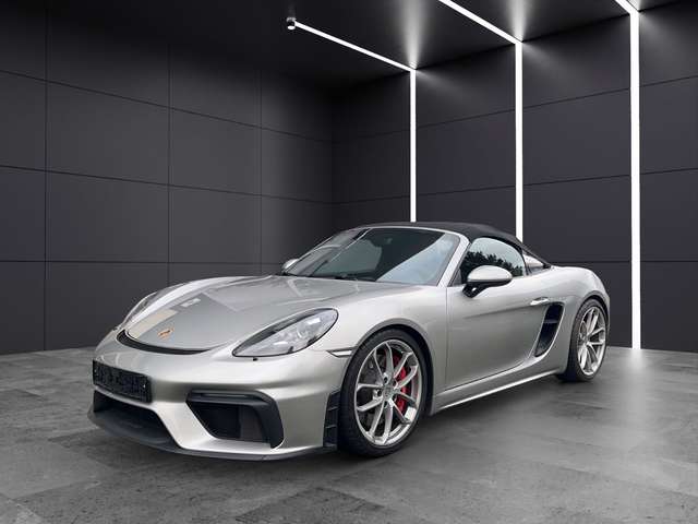 Imagine Porsche Boxster 718 Spyder SportChrono Sportauspuff BOSE