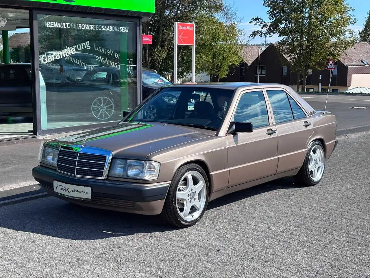 Mercedes-Benz 190 E 1.8 Automatik **GEPFLEGT*AMG STYLING III*, foto 1