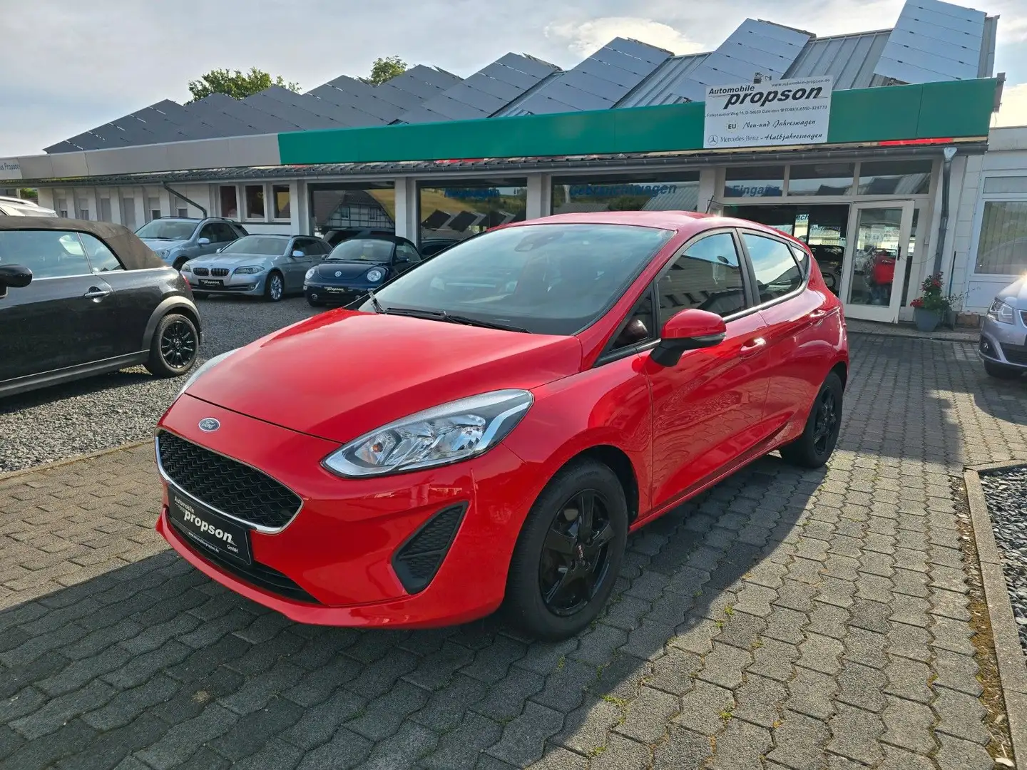 Ford Fiesta 1.1 Trend SHZ KLIMA BLUETOOTH Rot - 1