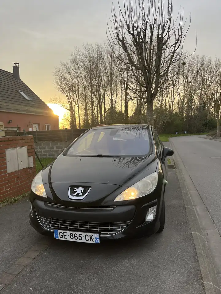 Peugeot 308 AFFAIRE 1.6L HDi 90 BVM5 BLUE LION PACK 