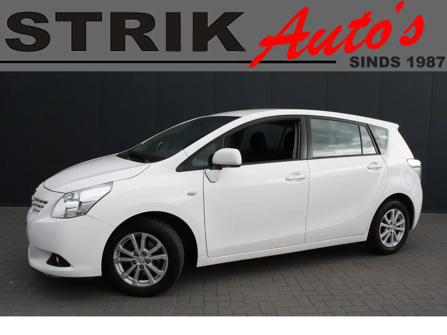 Toyota Verso 1.8 VVT-i Aspiration - NAVIGATIE - CAMERA - TREKHA Blanc - 1