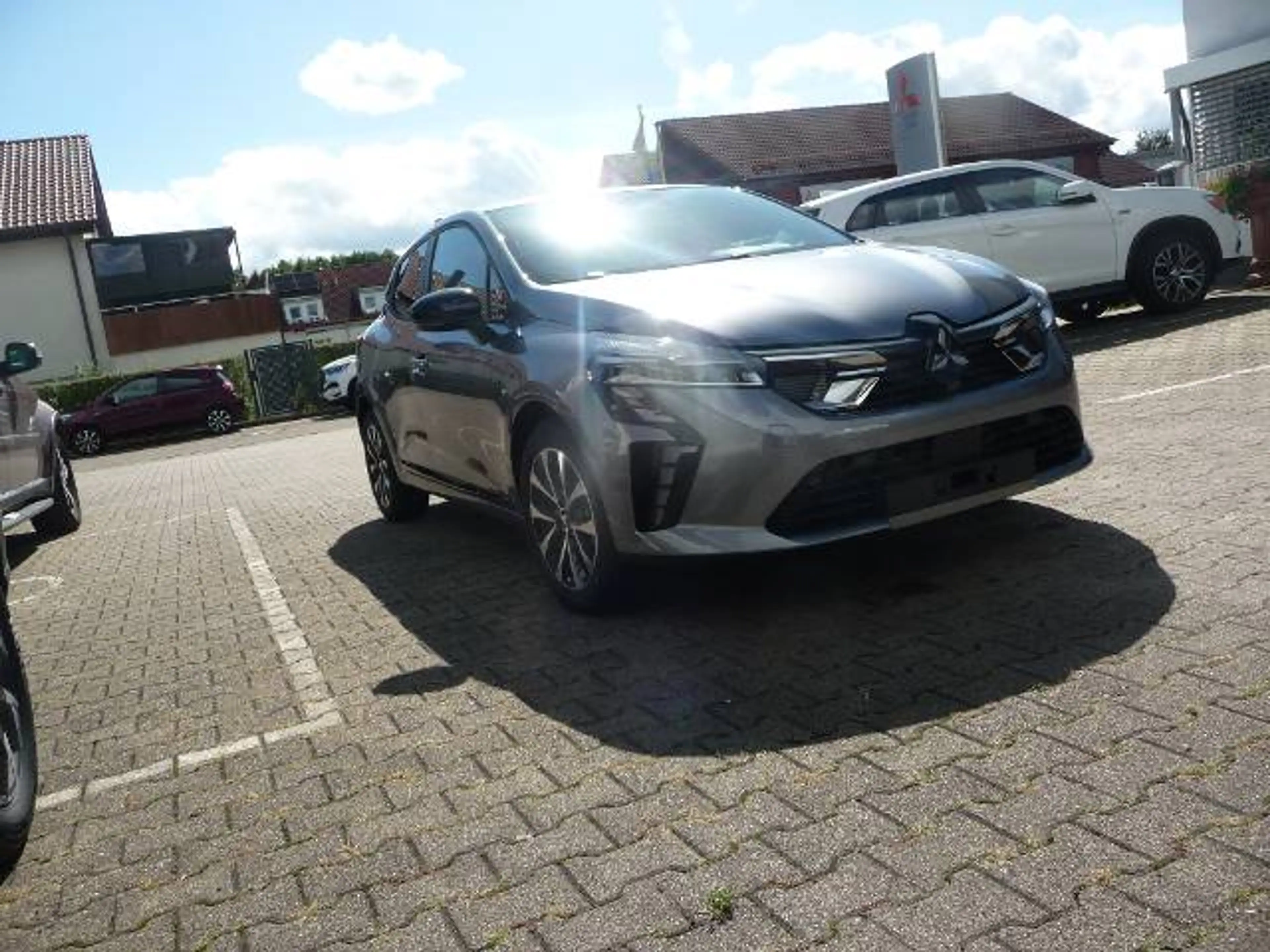 Mitsubishi Colt PLUS 1.0 T-Benziner 6-Gang — photo 10