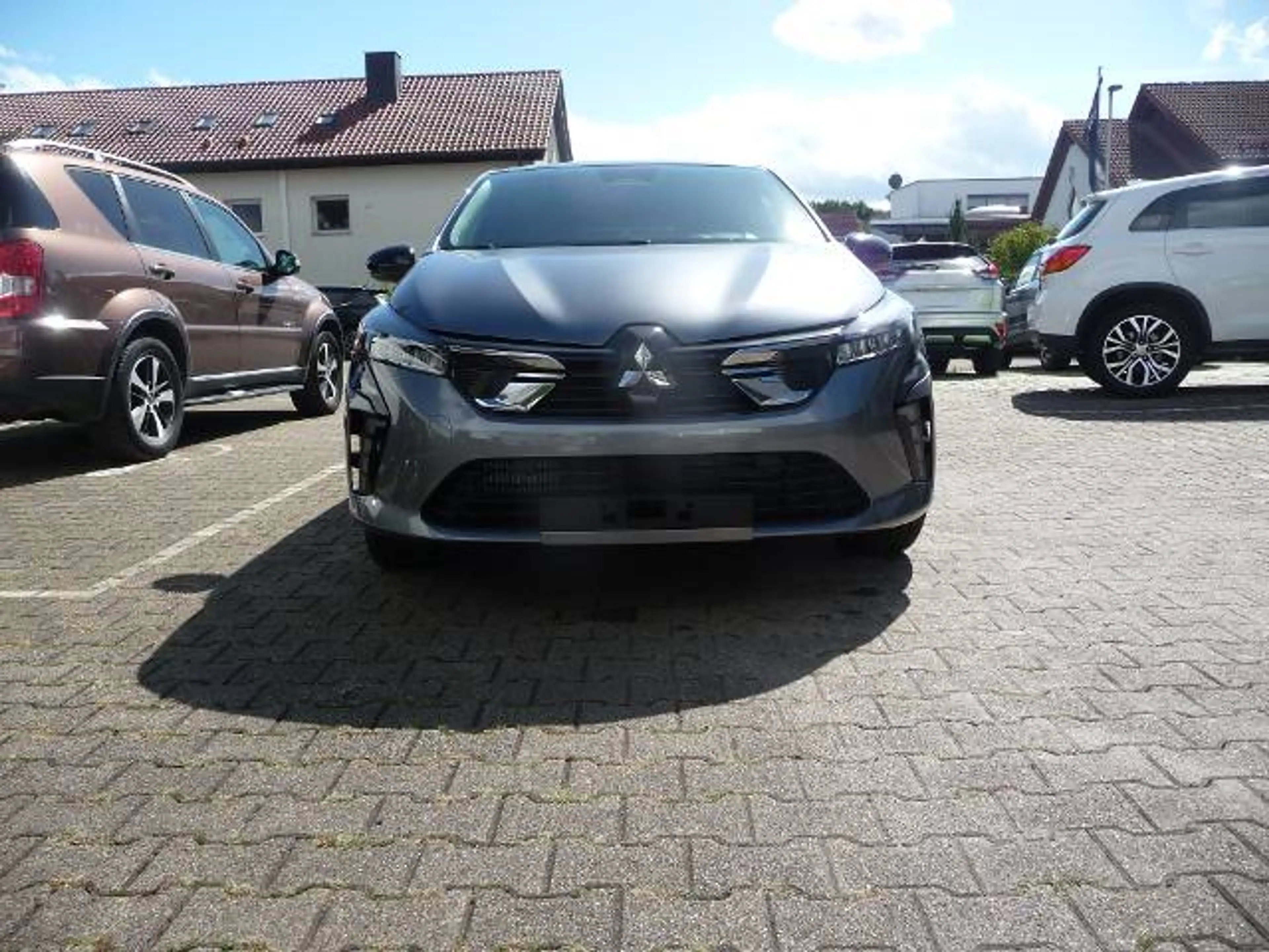 Mitsubishi Colt PLUS 1.0 T-Benziner 6-Gang — photo 11