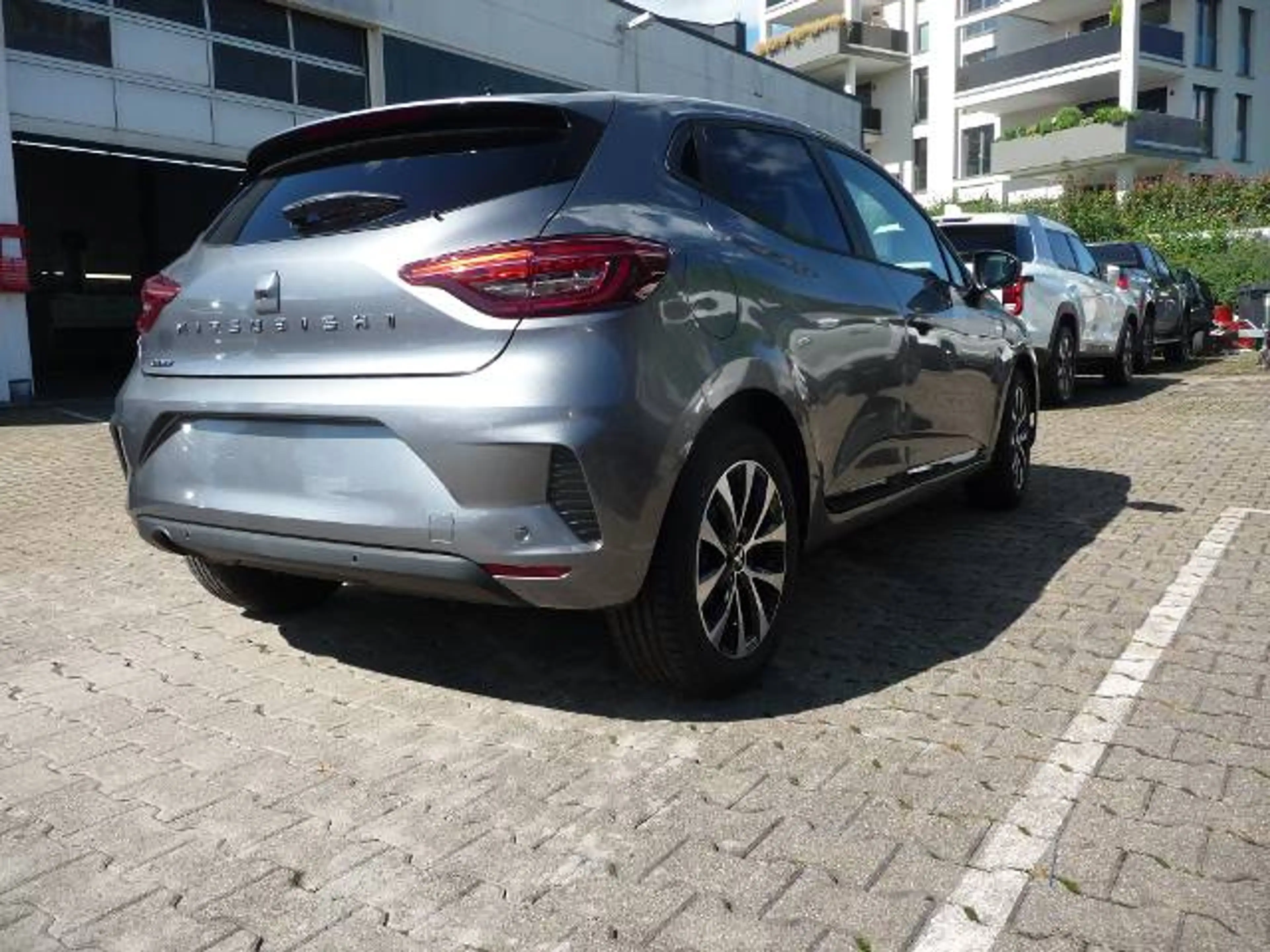 Mitsubishi Colt PLUS 1.0 T-Benziner 6-Gang — photo 7