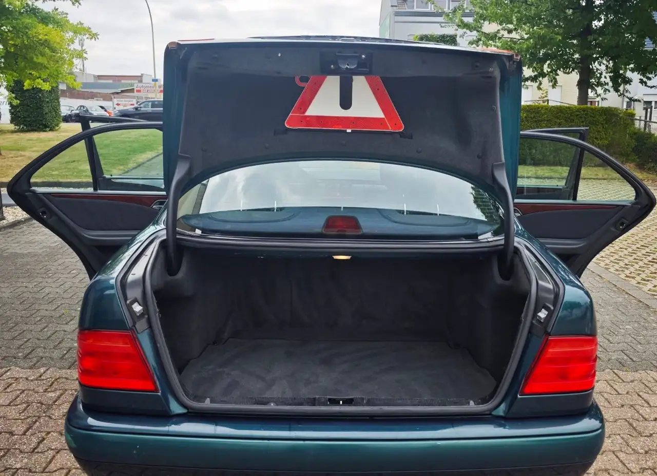 Mercedes-Benz E 230 Limousine Tüv Neu Automatik Klima, foto 7