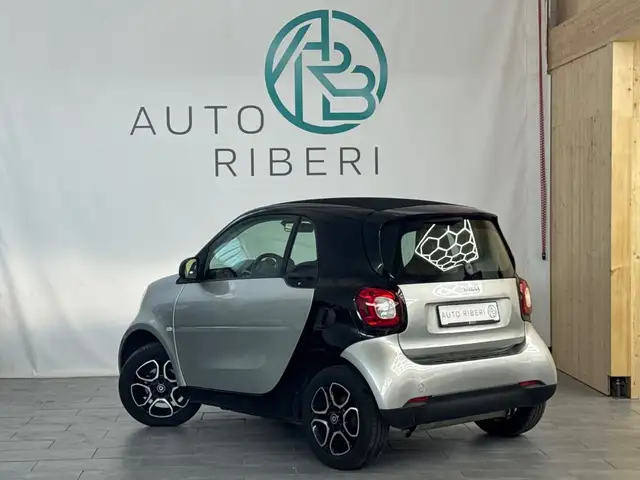 Smart Fortwo view 6