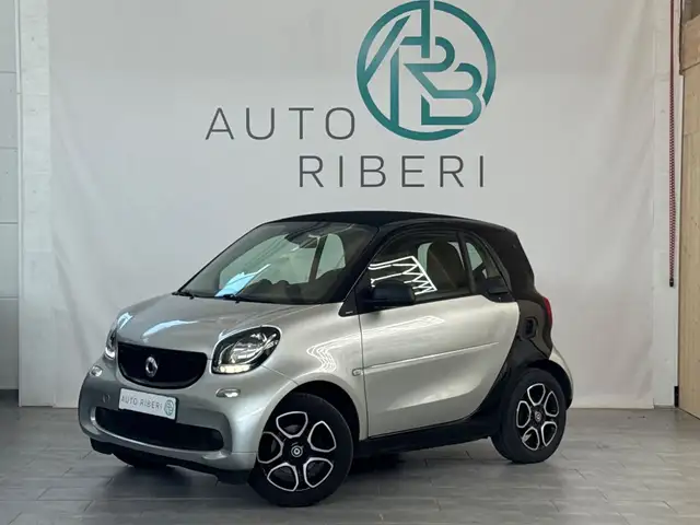 Smart Fortwo view 3