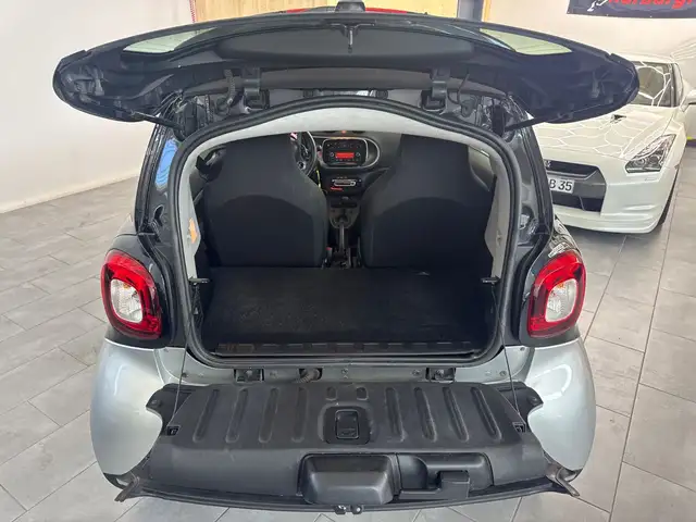 Smart Fortwo view 10