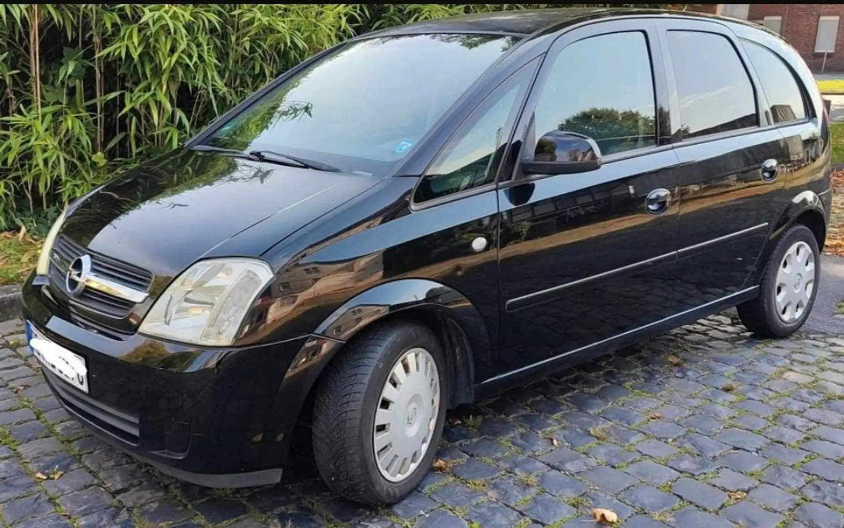 Opel Meriva Meriva 1.6 16V (Essentia) Negro - 1