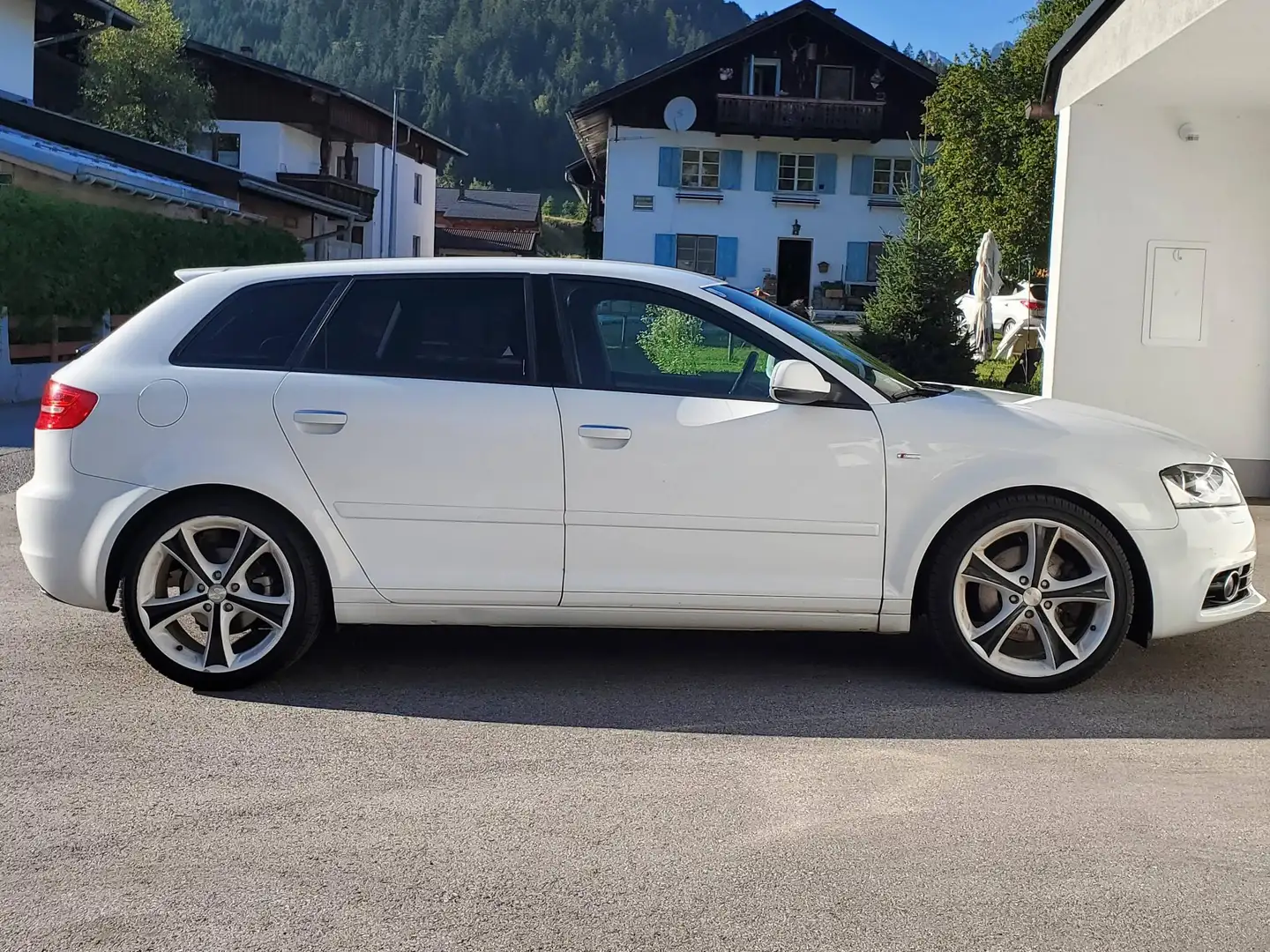 Audi A3 A3 SB quattro Sport 2,0 TDI DPF Sport Weiß - 2