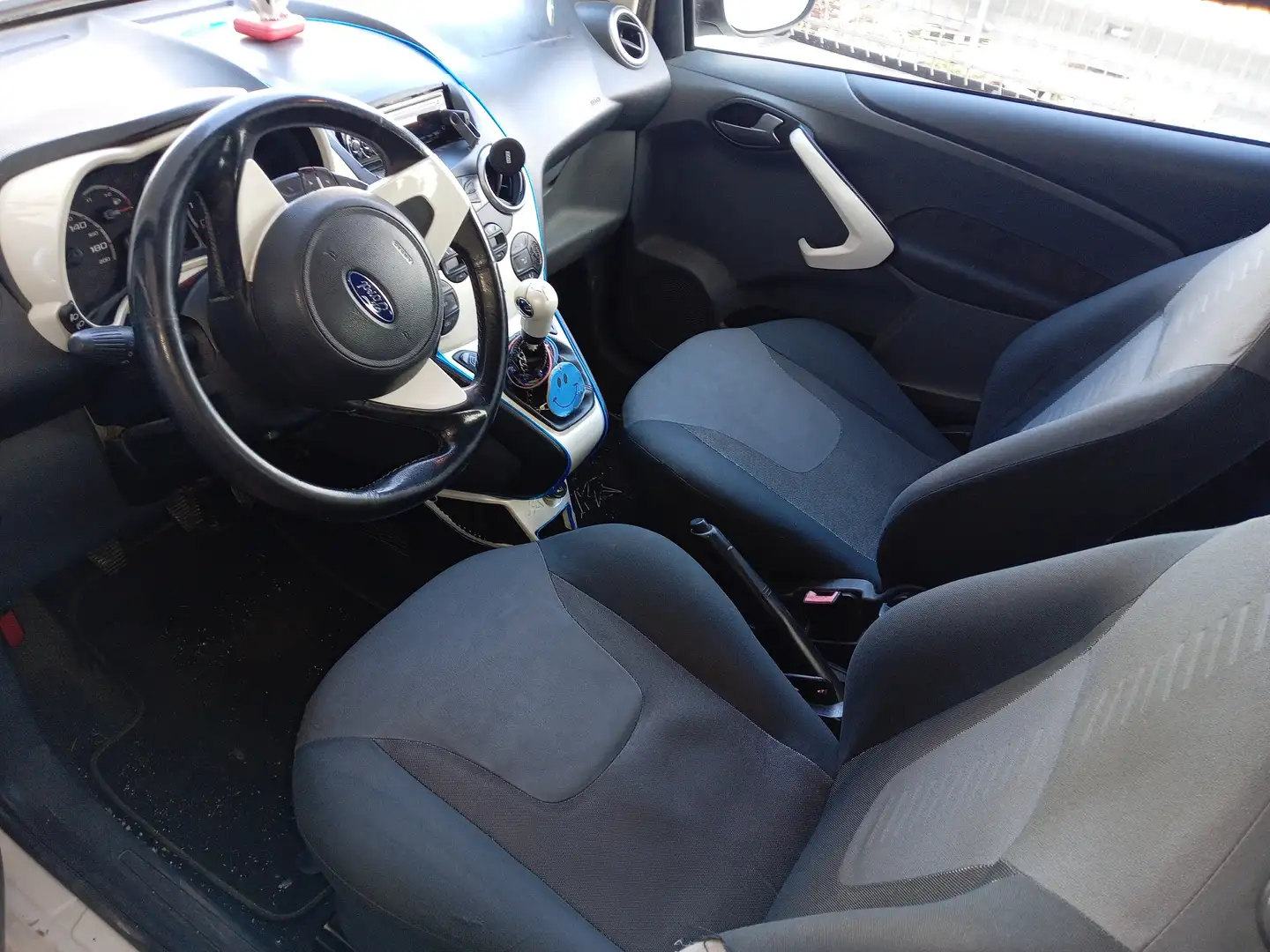 Ford Ka/Ka+ Ka II 3p 2015 Ka 1.2 Titanium 69cv E6 Bianco - 1