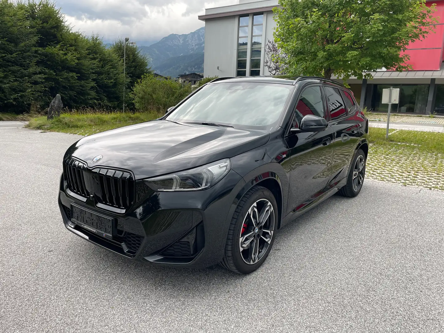 BMW X1 xDrive 23d (B47)*VOLLAUSSTATTUNG* Noir - 1