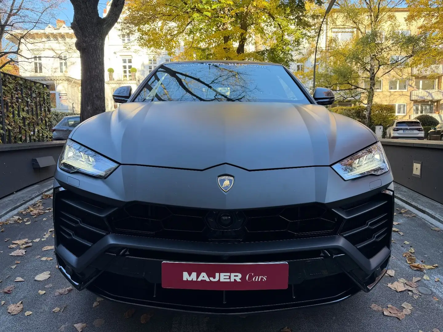 Lamborghini Urus 4.0 AKRAPOVIČ*CARBON*PANO*HEADUP*B&O*MEMO* Grau - 2