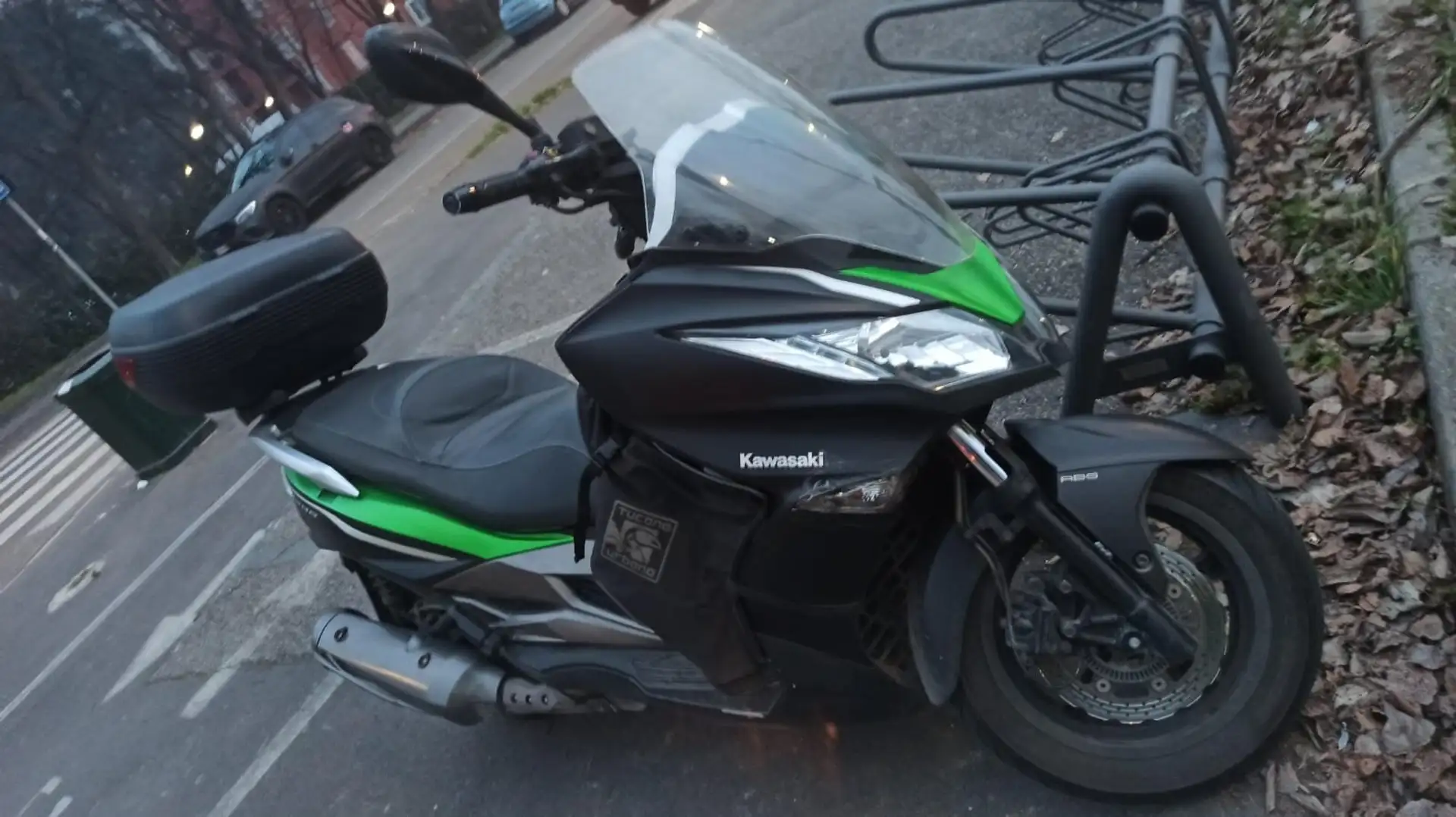 Kawasaki J300 Abs Green - 1