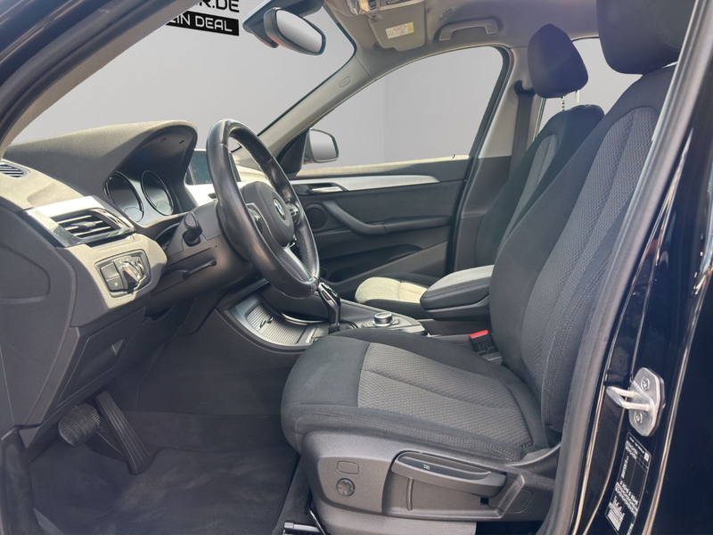 BMW X1 sDrive 18 I Advantage*AUT*AHK*LED* — photo 9