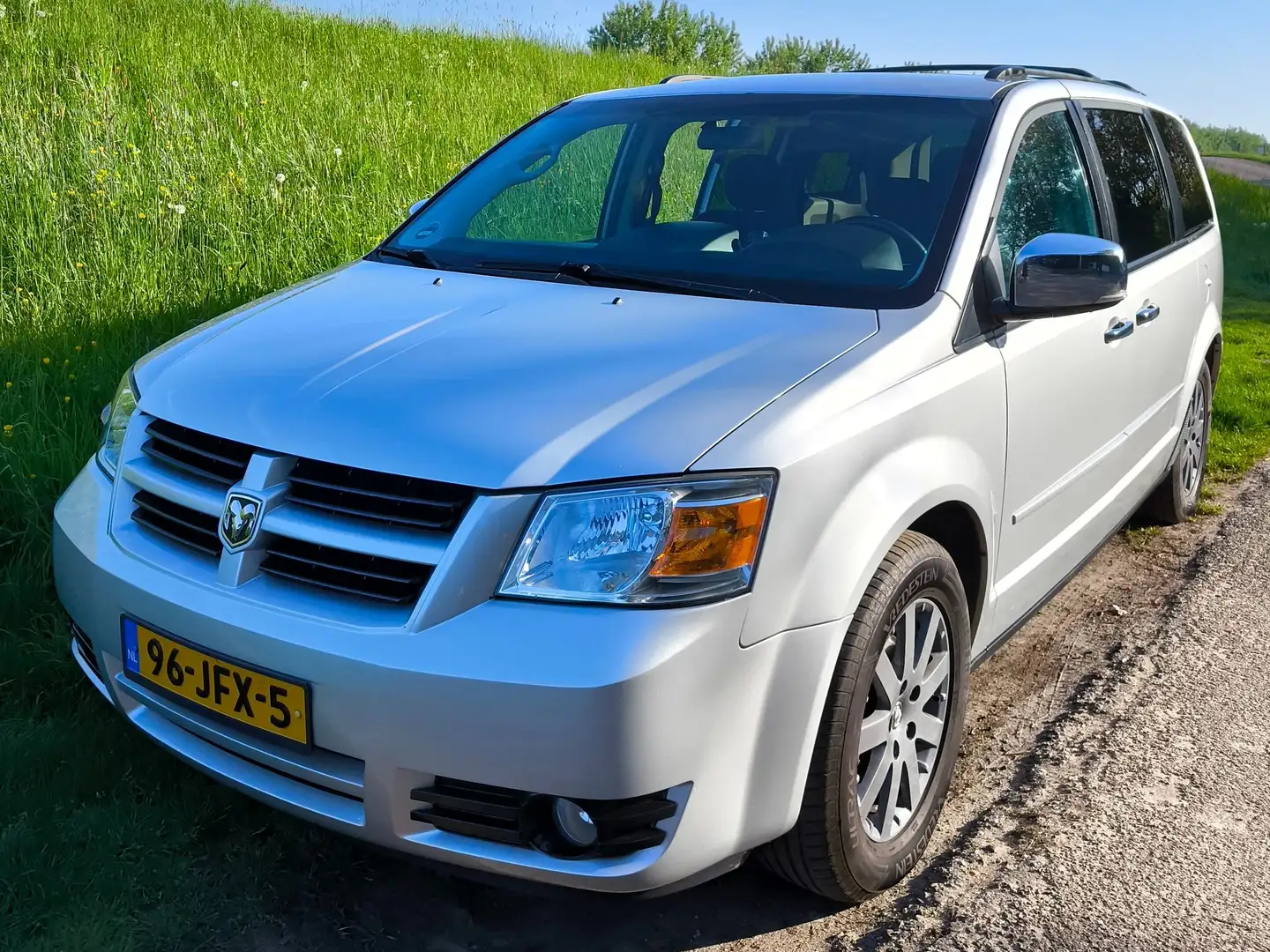 Dodge Grand Caravan Grand Caravan 3.3 V6 Argent - 1