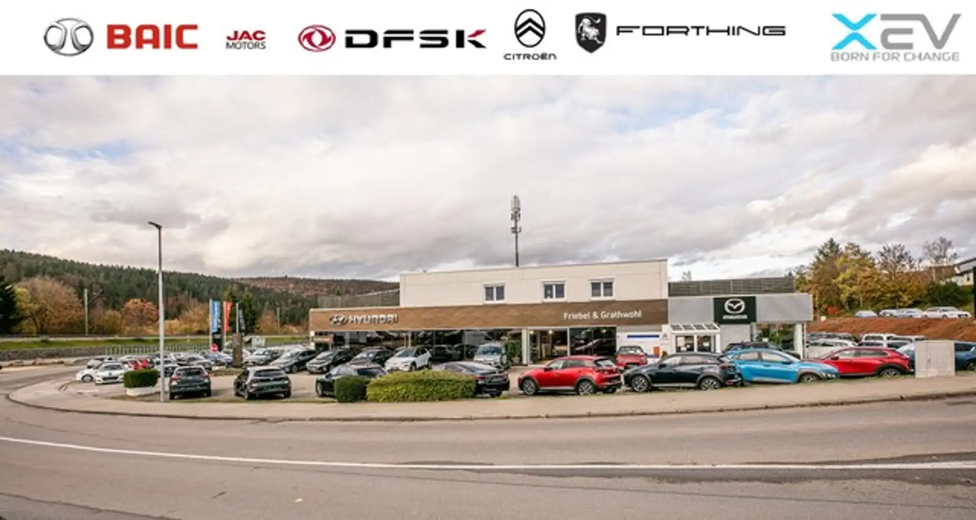 Mazda 2 SKYACTIV-G 90 M Hybrid KIZOKU+TOURING-Paket2 Rosso - 1