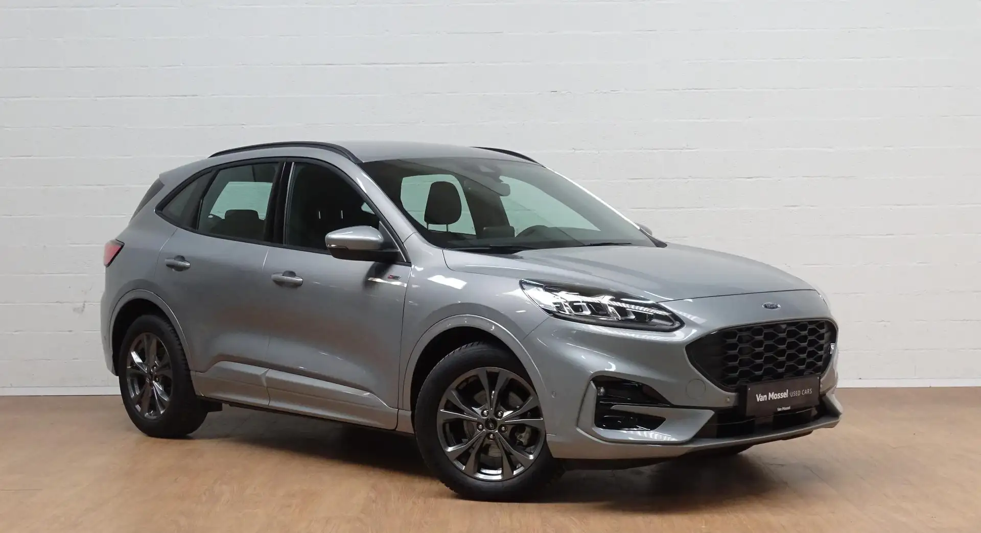 Ford Kuga 2.0 EcoBlue 88kW Aut. ST-Line Grijs - 2