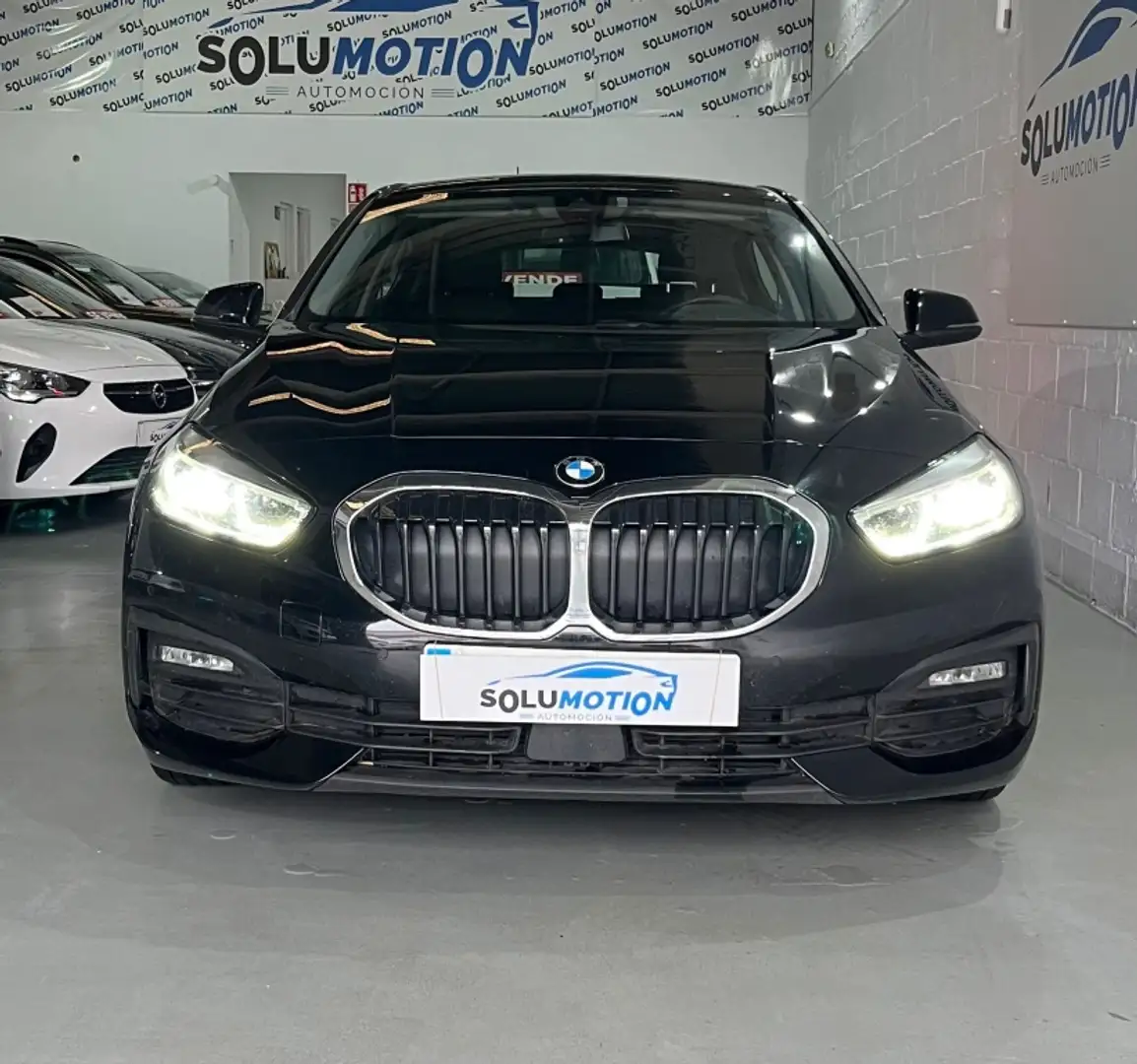 BMW 116 116dA Business Corporate Negro - 2