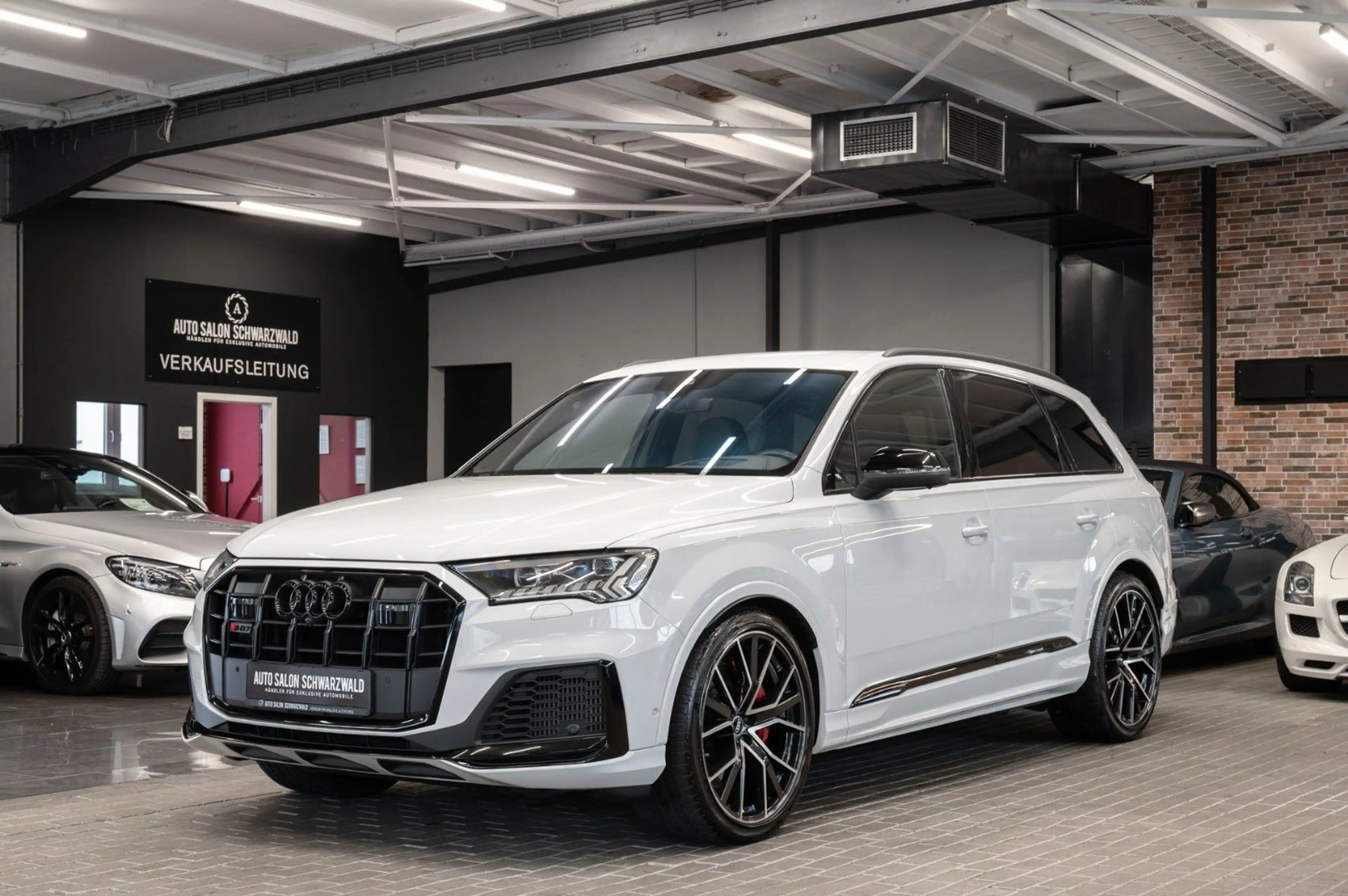 Audi SQ7 4.0 TFSI quatt|HEAD-UP|LASER|STDHZ|22-ZOLL — photo 2