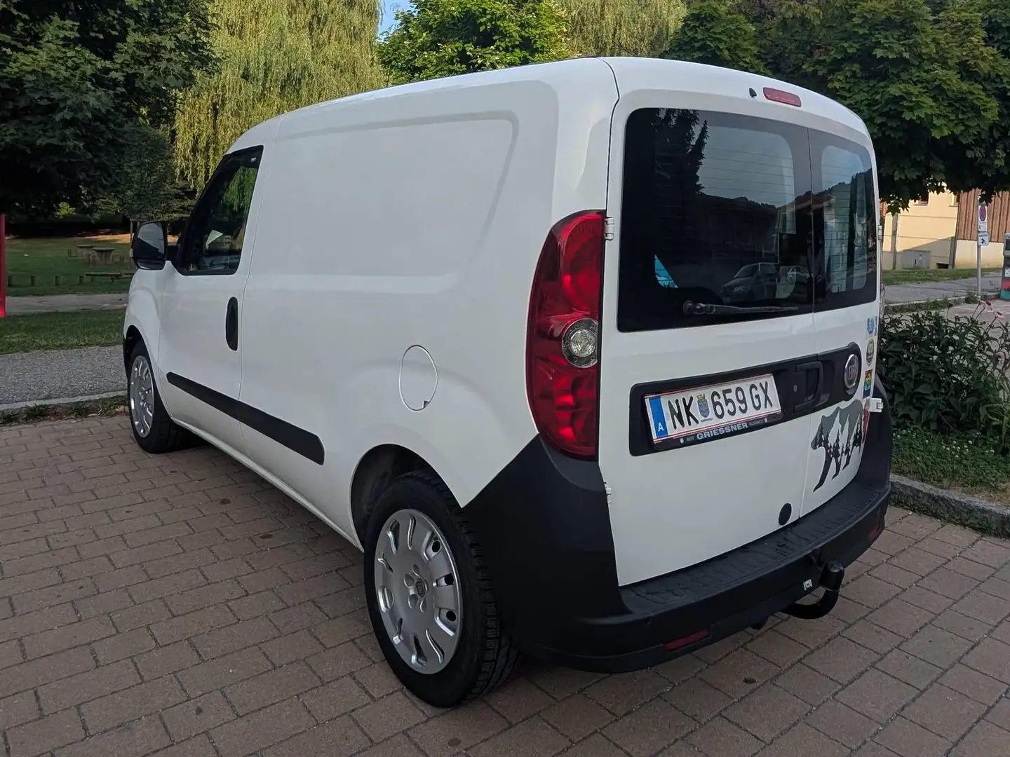 Fiat Doblo Doblo 1,4 moltoPop moltoPop Weiß - 2
