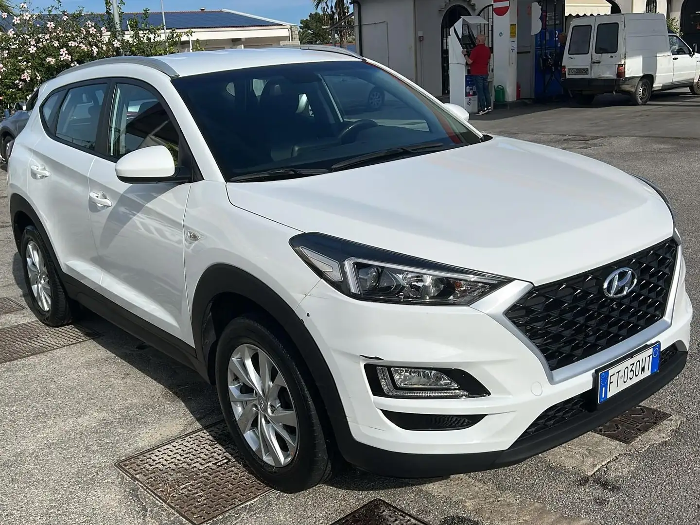 Hyundai TUCSON Tucson II 2018 1.6 crdi Exellence 2wd 115cv Weiß - 2