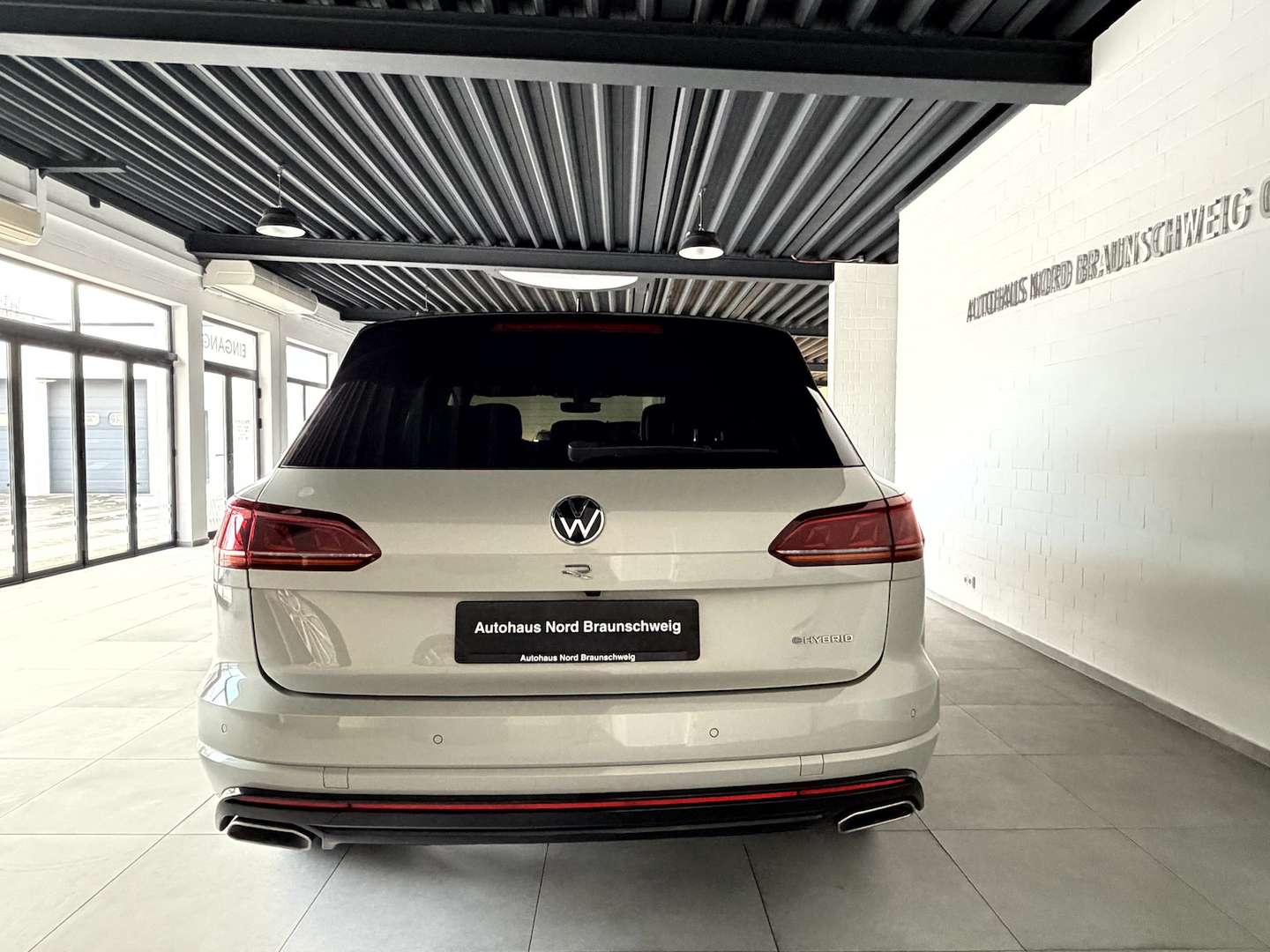 Volkswagen Touareg R BlackStyle -  - Joinsteer - #5