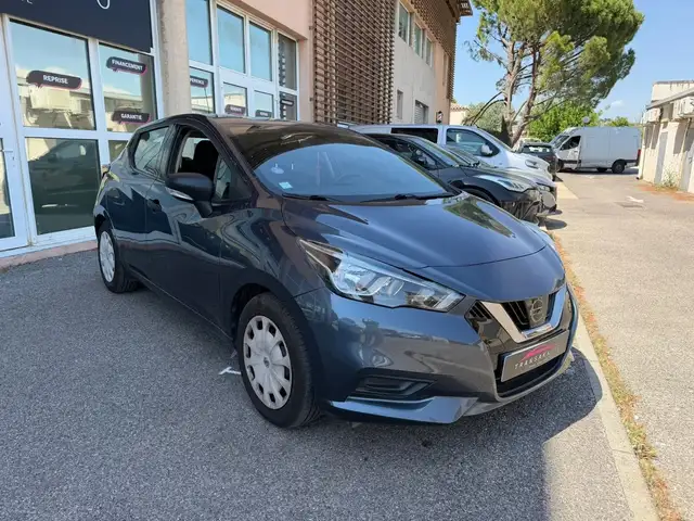 Nissan Micra view 3