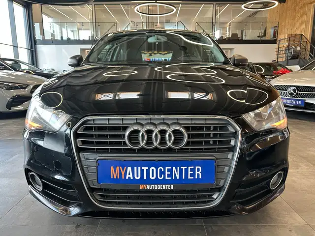 Audi A1 view 2