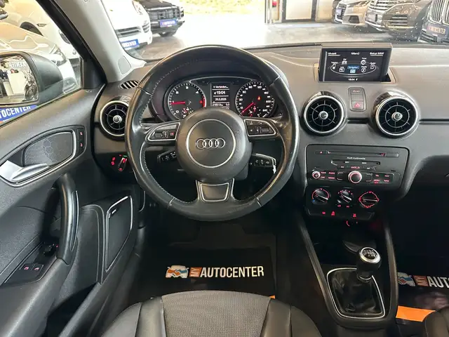 Audi A1 view 8