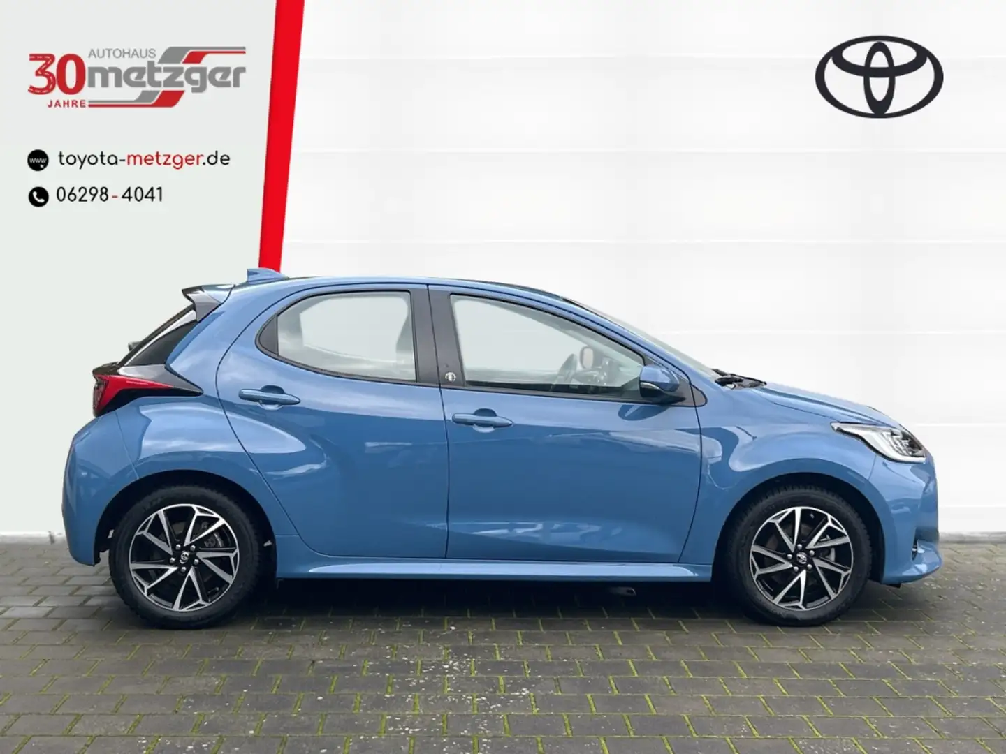 Toyota Yaris Hybrid Team D +Kamera +LED +Sitzheizung +AppleCarp Blau - 2