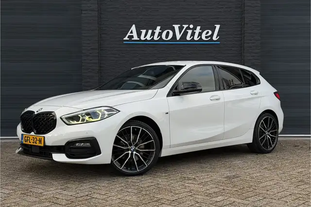 BMW 118 1-serie 118i | Sportleder | Stoel + Stuurverwarmin