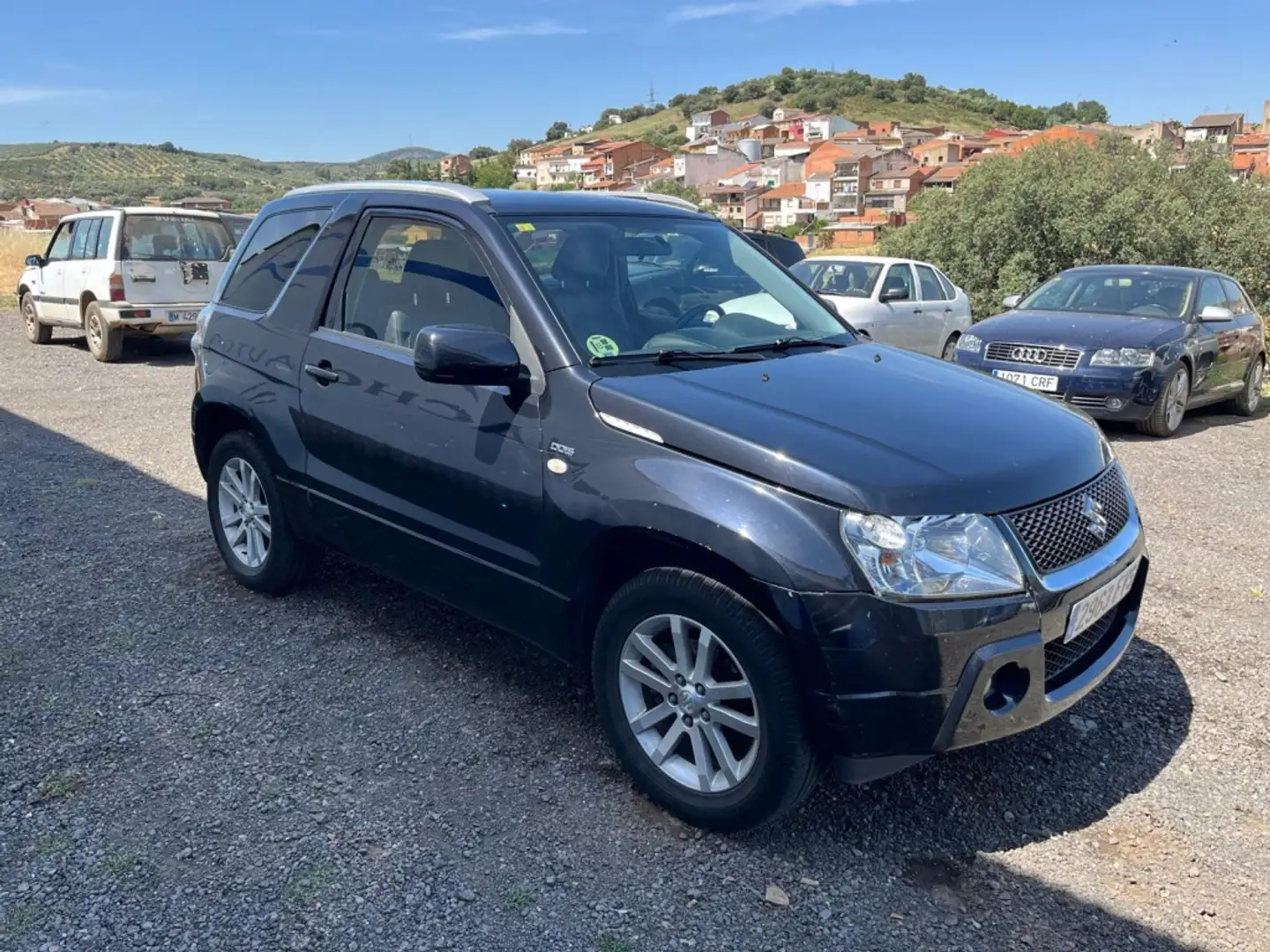 Suzuki Grand Vitara 1.9DDiS JX Negro - 2